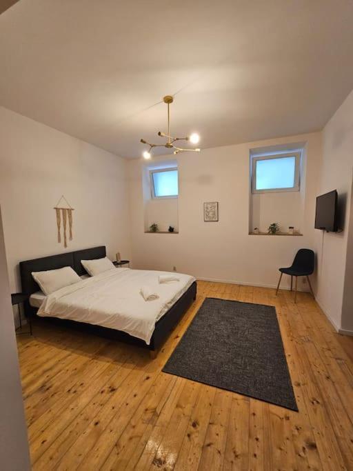 Heart Of City Center 4Br 2Bath 10 Pers Bucareste Exterior foto
