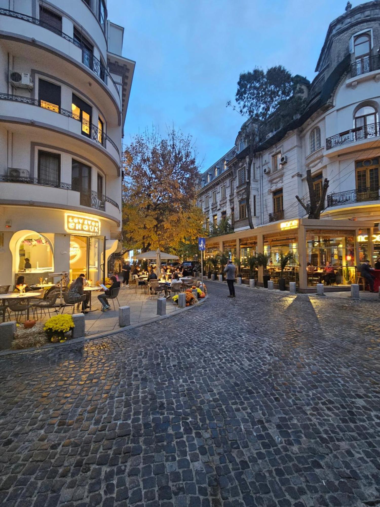 Heart Of City Center 4Br 2Bath 10 Pers Bucareste Exterior foto
